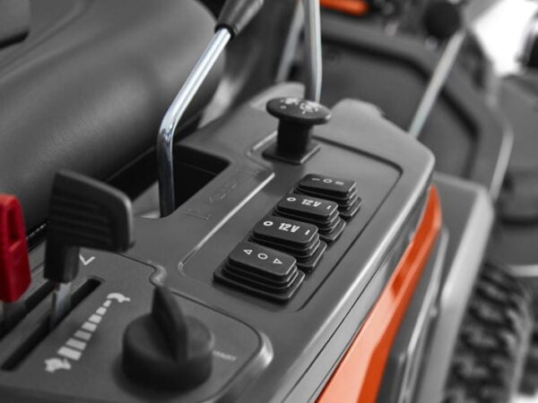 Husqvarna R 420TsX AWD - Image 2